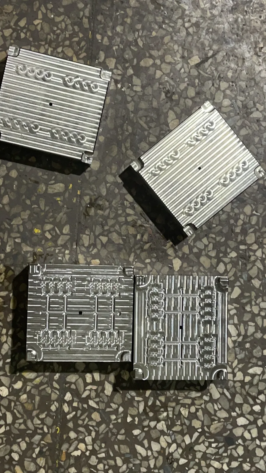 方形网孔冲压件