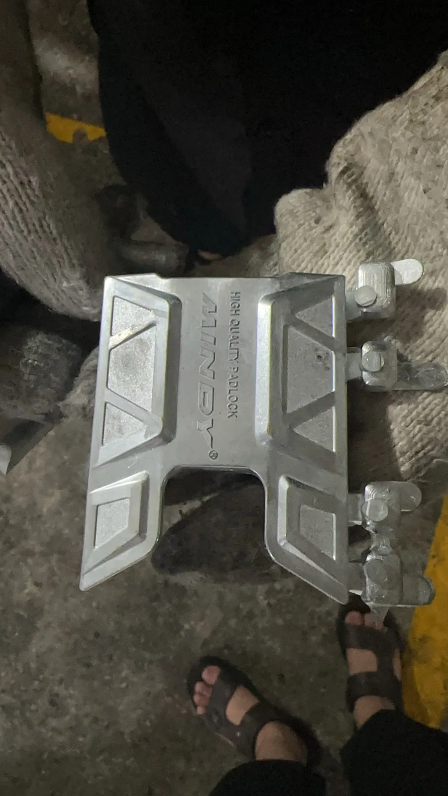 铝合金支架件