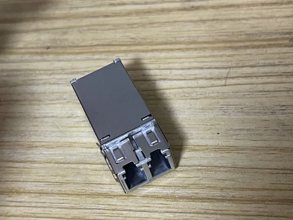 黑色电子模块